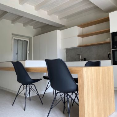 ba6a621f-4ce4-43c4-846b-1cfa63695a75