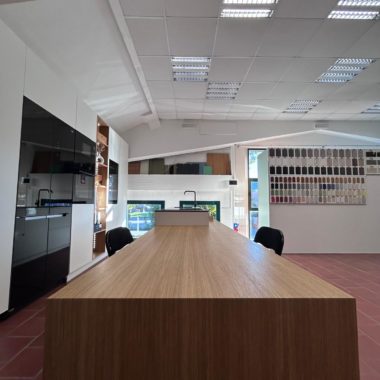 8057fbfb-9cc1-4be8-8a37-8106133d89a4