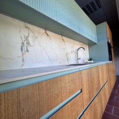 cfc8979a-31c3-4a8f-8c71-feda8a359ede