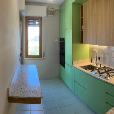 ab9b981d-a4da-4172-80bc-01b91efe0743